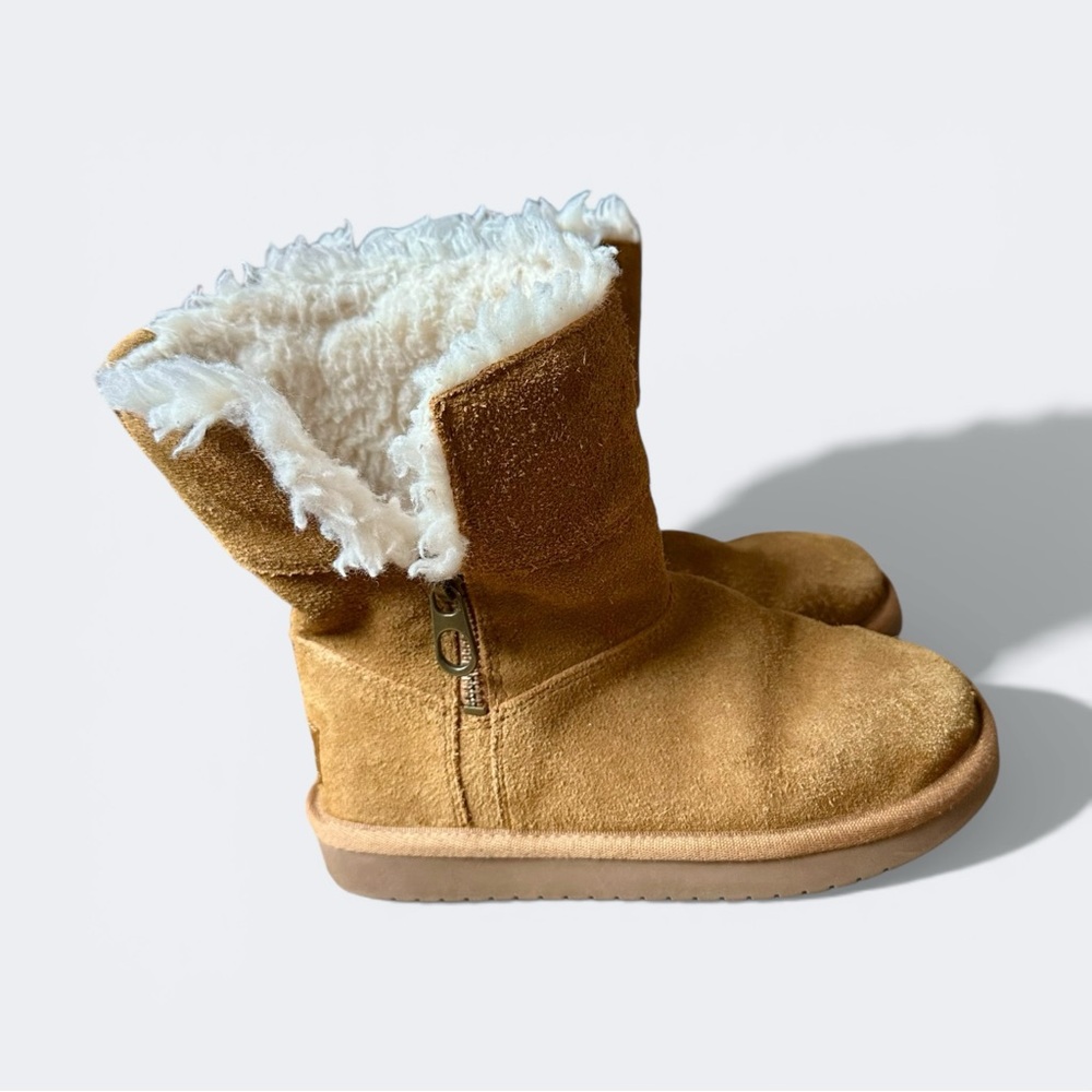 Koolaburra by UGG Kids Tan Suede Boots Size 12 Cozy Winter Style
